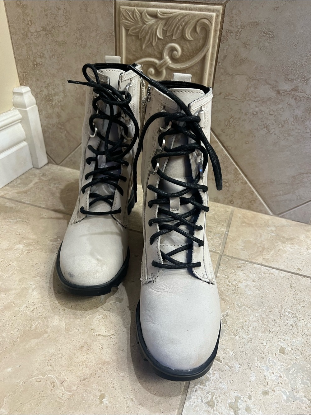 Sorel Boot - Picture 2 of 4